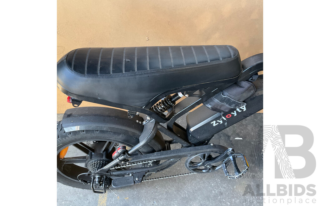 Zyloyty Fat-tyre E-bike