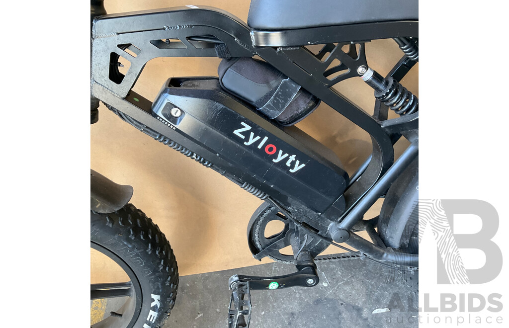 Zyloyty Fat-tyre E-bike
