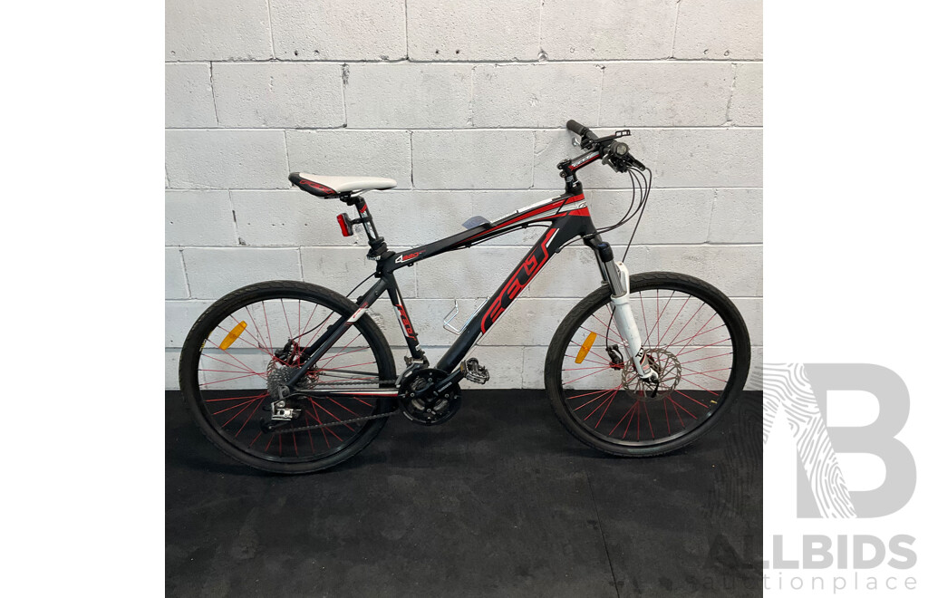 FELT Q820 Bike - 19.5''