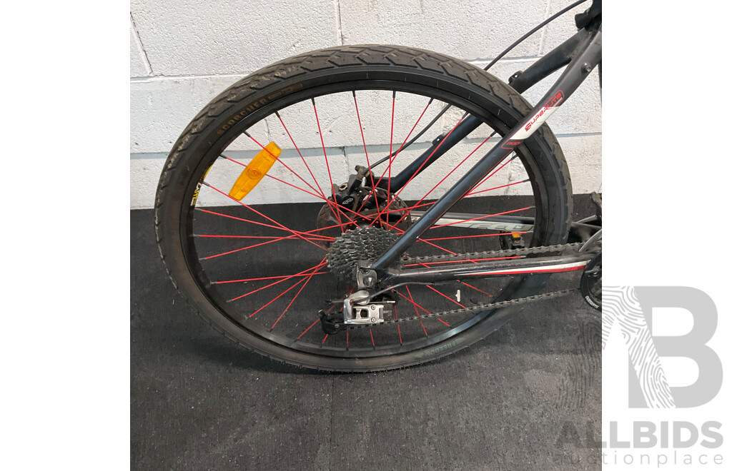 FELT Q820 Bike - 19.5''