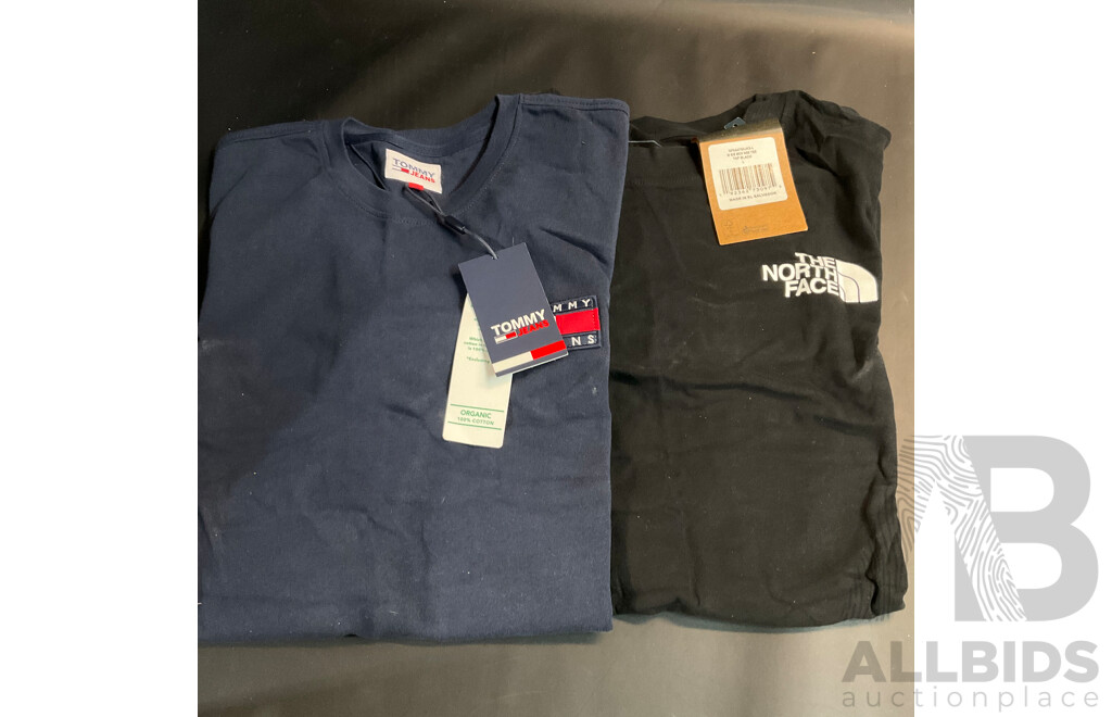 Tommy Jeans & the North Face T-Shirt - Size L - Lot of 2