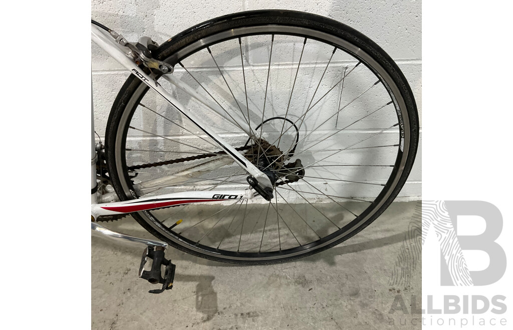 AVANTI Giro1 Bike - Size M (55cm)