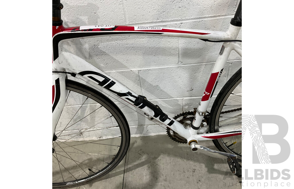 AVANTI Giro1 Bike - Size M (55cm)