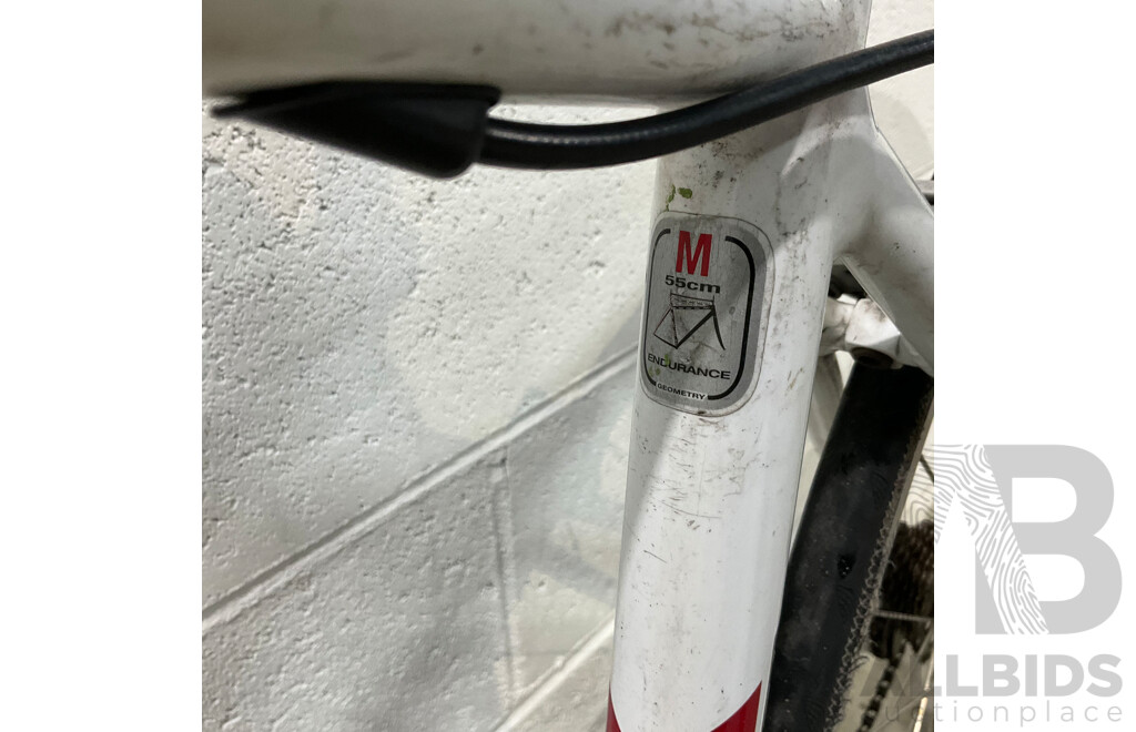 AVANTI Giro1 Bike - Size M (55cm)