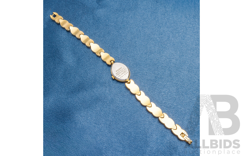 Pulsar Women V232-6940 Fashion Gold Tone Oval Quartz Analog 16mm Watch