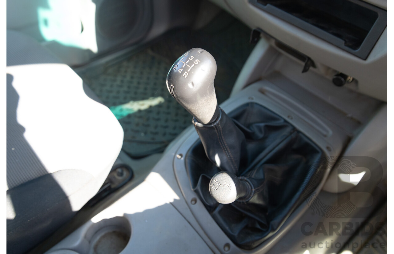 1/2012 Mitsubishi Triton GLX (4x4) MN MY12 C/Chas Solid White Turbo Diesel 2.5L