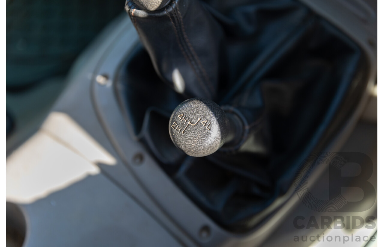 1/2012 Mitsubishi Triton GLX (4x4) MN MY12 C/Chas Solid White Turbo Diesel 2.5L