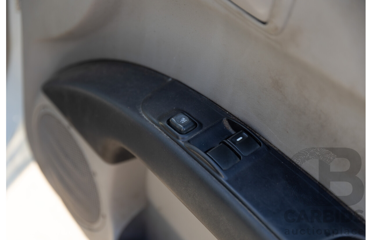 1/2012 Mitsubishi Triton GLX (4x4) MN MY12 C/Chas Solid White Turbo Diesel 2.5L