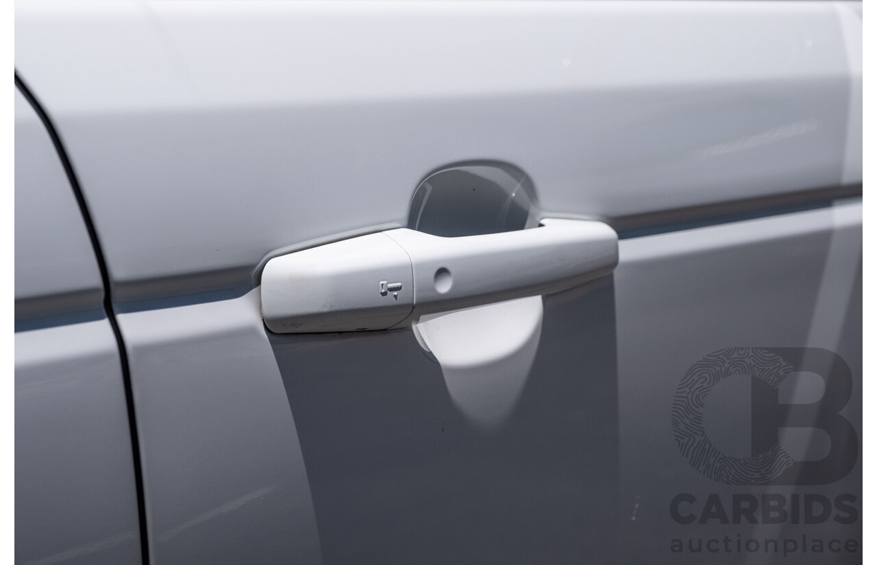 09/2020 Land Rover Range Rover Sport SDV6 HSE Dynamic (225kW AWD) L494 MY20.5 4d Wagon Fuji White Turbo Diesel V6 3.0L - 7 Seater