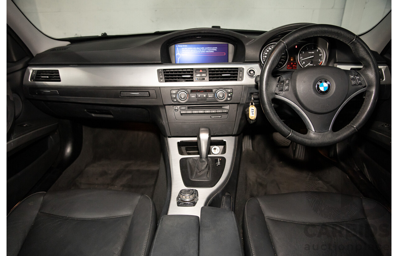 5/2009 BMW 325i E90 MY09 4d Sedan Titanium Silver Metallic 2.5L