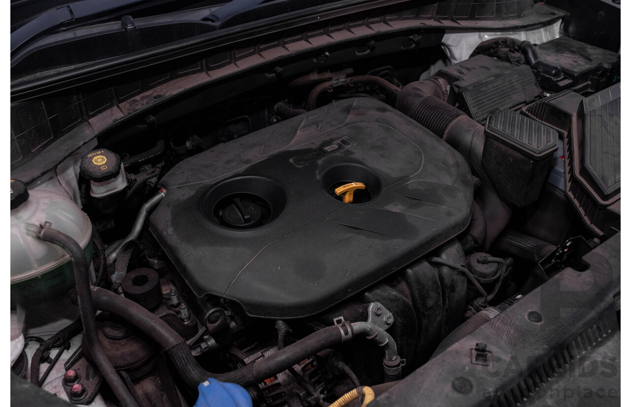 03/2017 Hyundai Tucson Active X (FWD) TL 4D Wagon Pure White 2.0L