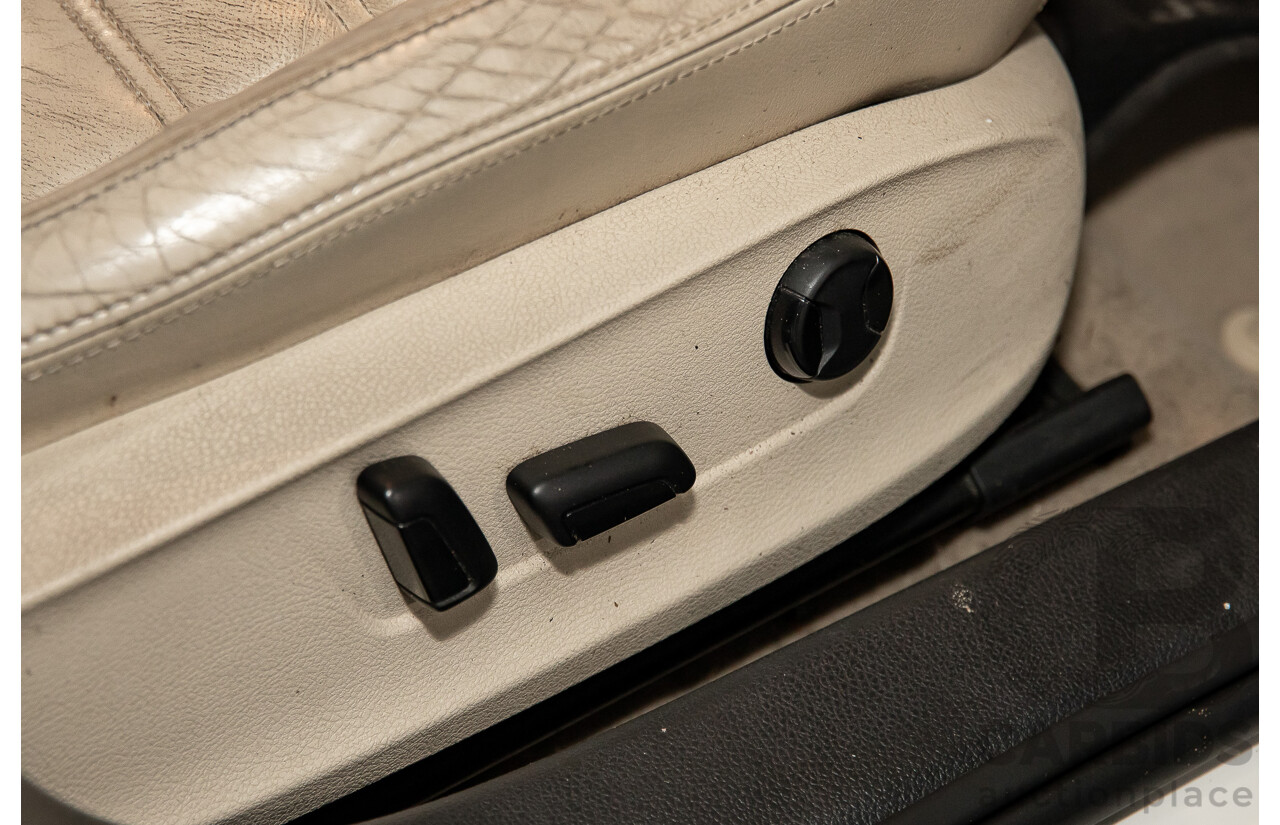 11/2012 Volkswagen Jetta 147 TSI Highline 1KM MY13 4d Sedan Candy White Turbo 2.0L