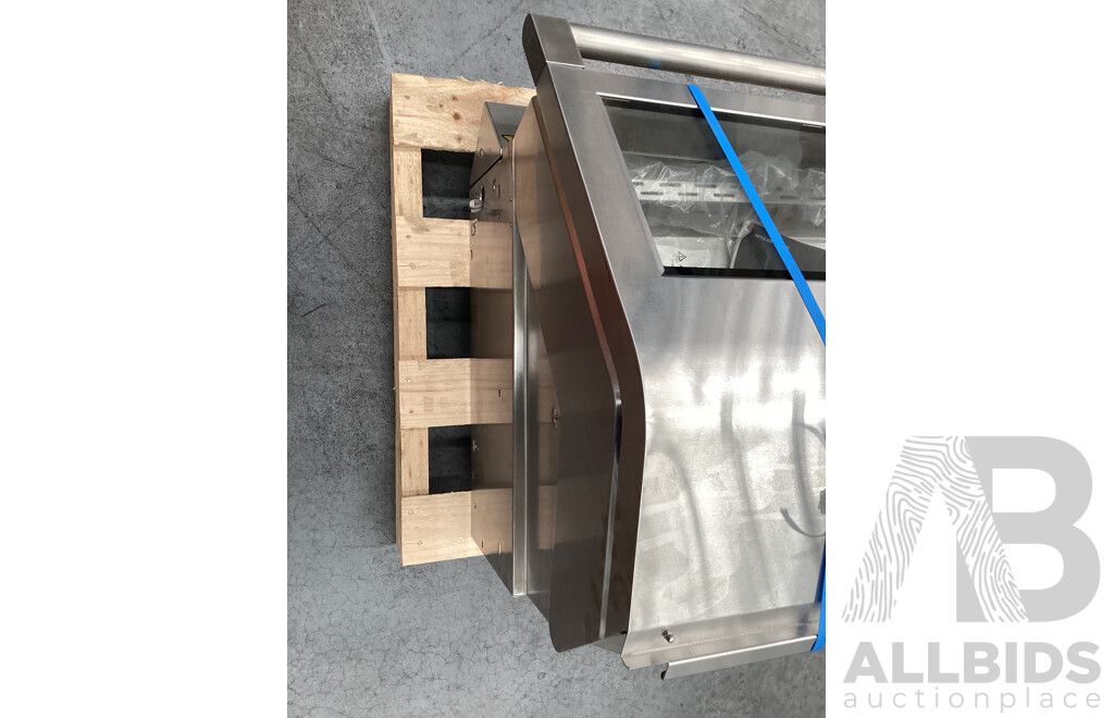 BeefEater 7000 Premium 4-Burner Built-In BBQ (BBF7645SA) - Stainless Steel  - ORP $3,599