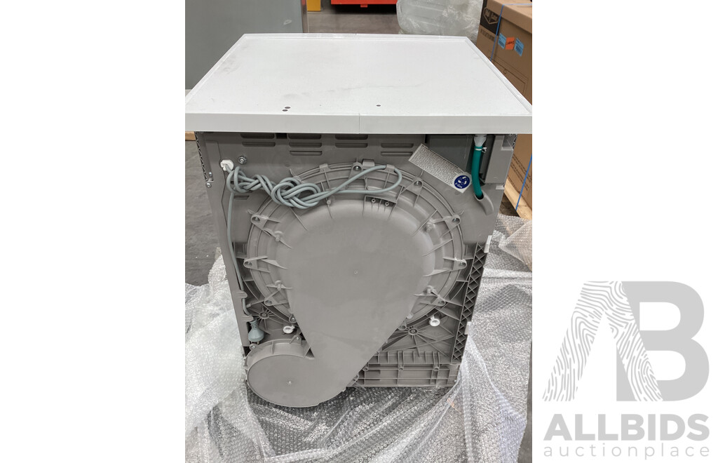 AEG 8kg 6000 Series SensiDry Heat Pump Dryer - ORP $1,899