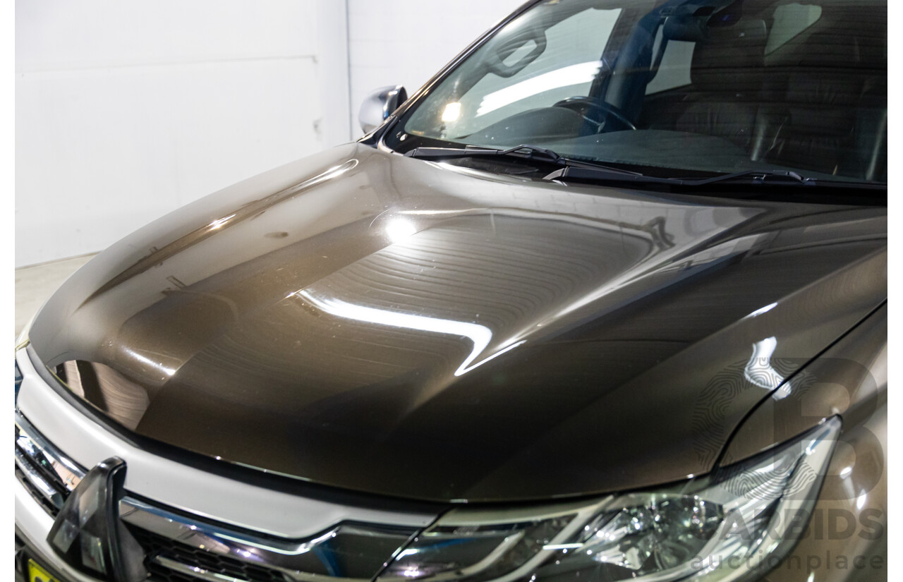 05/2017 Mitsubishi Pajero Sport Exceed (4x4) MY17 4d Wagon Deep Bronze Metallic Turbo Diesel 2.4L - 7 Seater