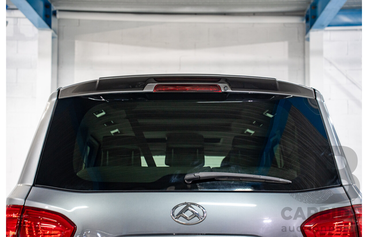 12/2019 LDV G10 Executive (RWD) MPV SV7A 4d Van Wagon Lava Grey Metallic Turbo 2.0L - 7 Seater