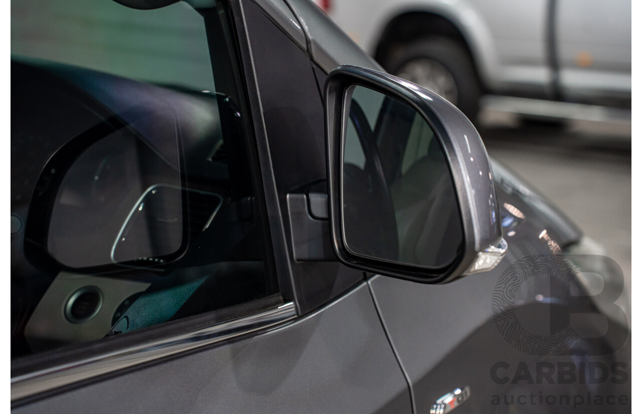 12/2019 LDV G10 Executive (RWD) MPV SV7A 4d Van Wagon Lava Grey Metallic Turbo 2.0L - 7 Seater