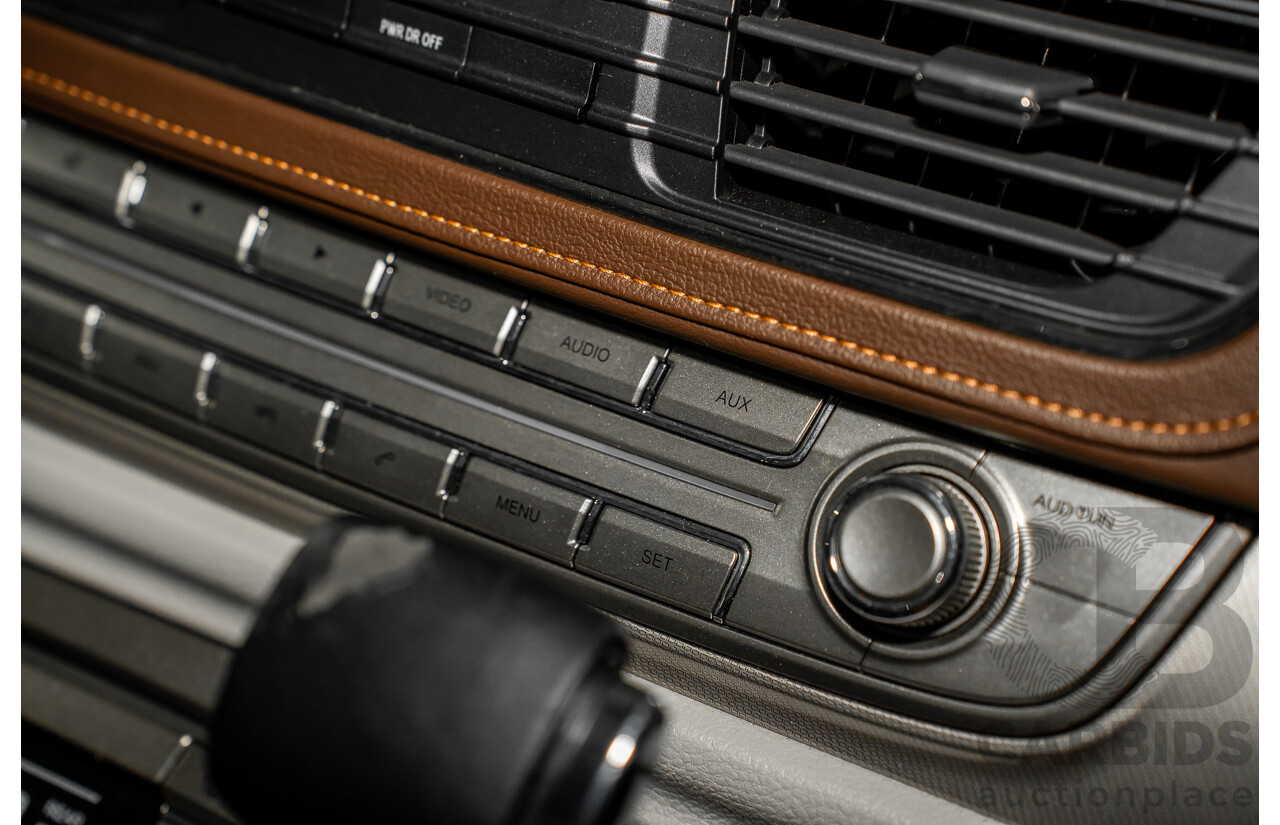 12/2019 LDV G10 Executive (RWD) MPV SV7A 4d Van Wagon Lava Grey Metallic Turbo 2.0L - 7 Seater