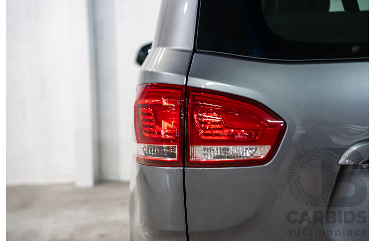 12/2019 LDV G10 Executive (RWD) MPV SV7A 4d Van Wagon Lava Grey Metallic Turbo 2.0L - 7 Seater