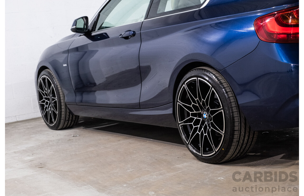 09/2017 BMW 230i Luxury Line (RWD) F22 MY17 2d Coupe Deep Sea Blue Metallic Turbo 2.0L