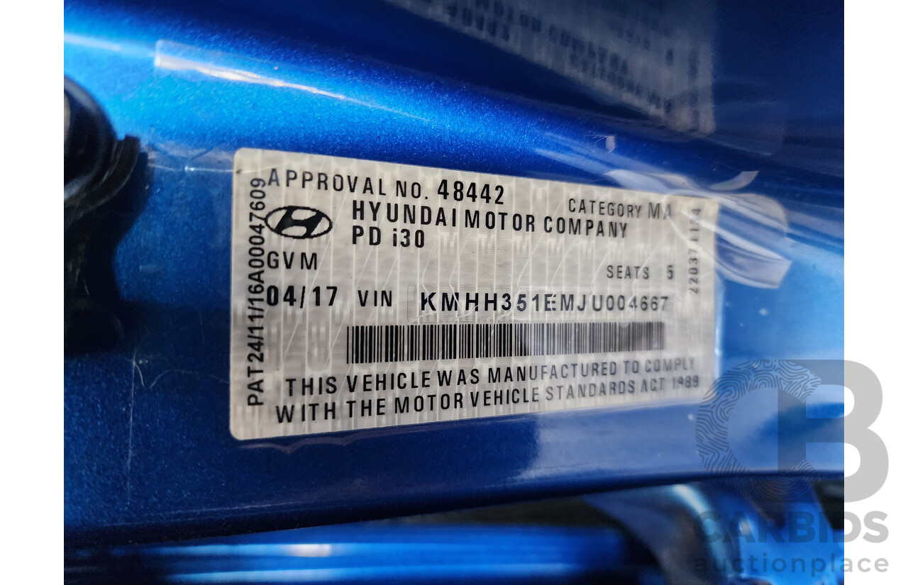 4/2017 Hyundai i30 Active PD MY17 5d Hatchback Blue 2.0L