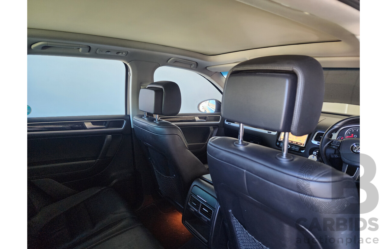 4/2012 Volkswagen Touareg V6 FSI 7P MY12 4d Wagon Black 3.6L