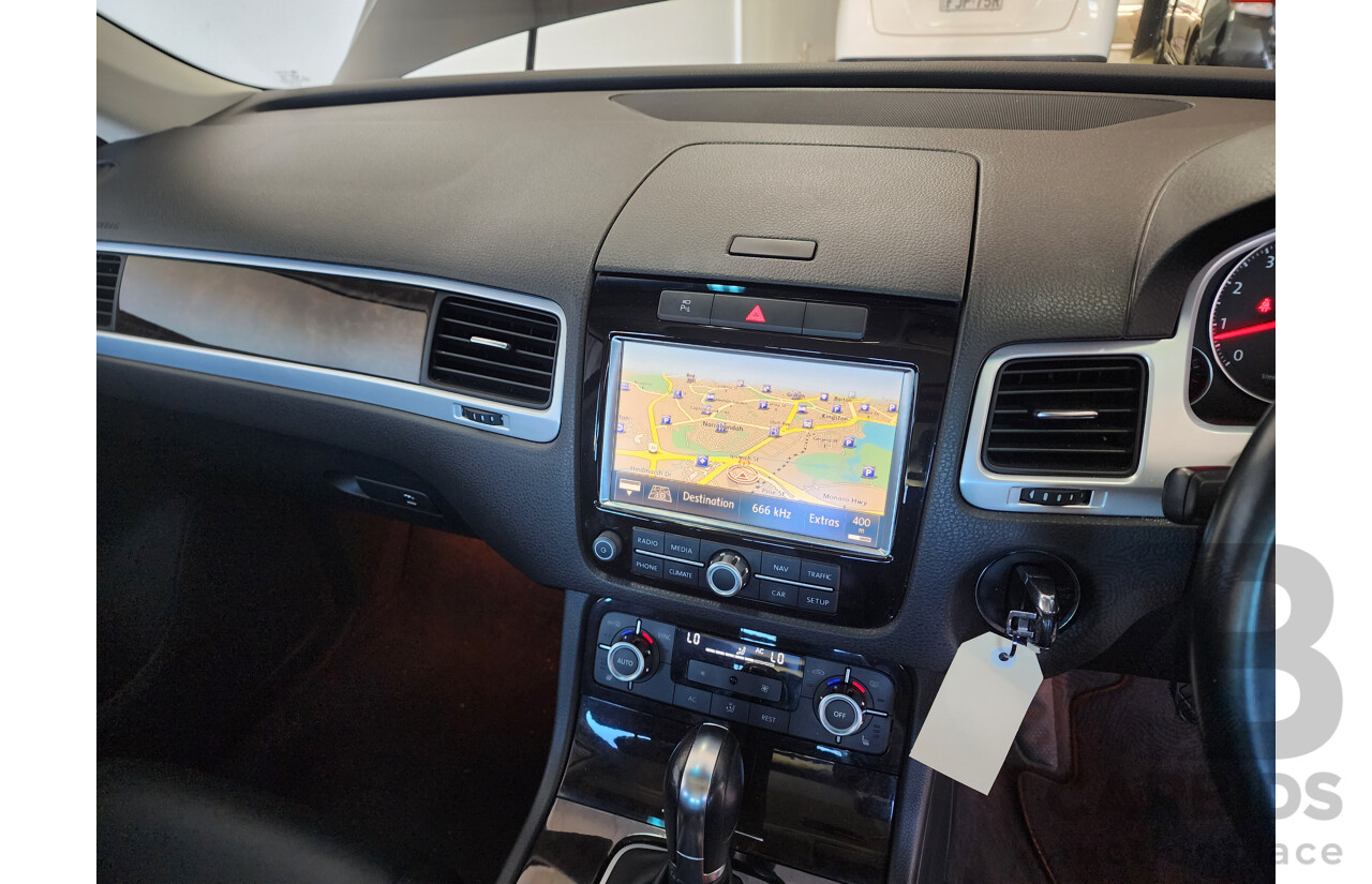 4/2012 Volkswagen Touareg V6 FSI 7P MY12 4d Wagon Black 3.6L