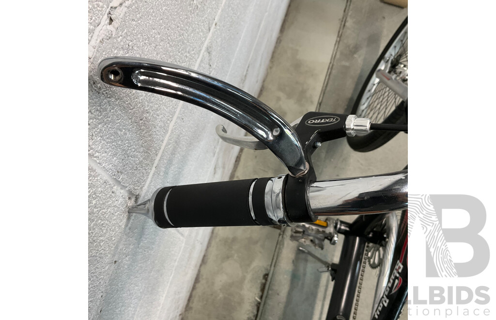 Schwinn Stingray Pedal Chopper