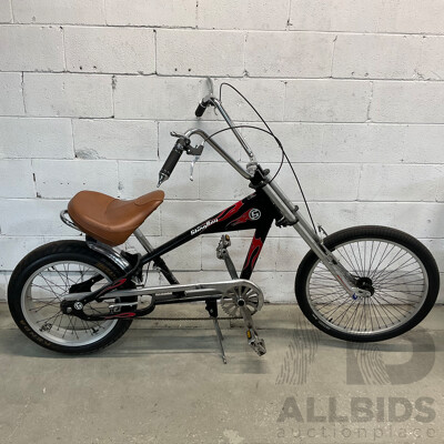 Schwinn Stingray Pedal Chopper