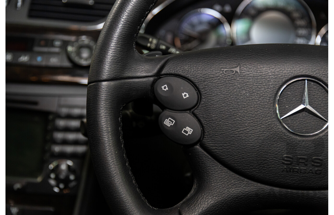 4/2007 Mercedes-Benz CLS 350 219 4d Coupe Obsidian Black Metallic V6 3.5L