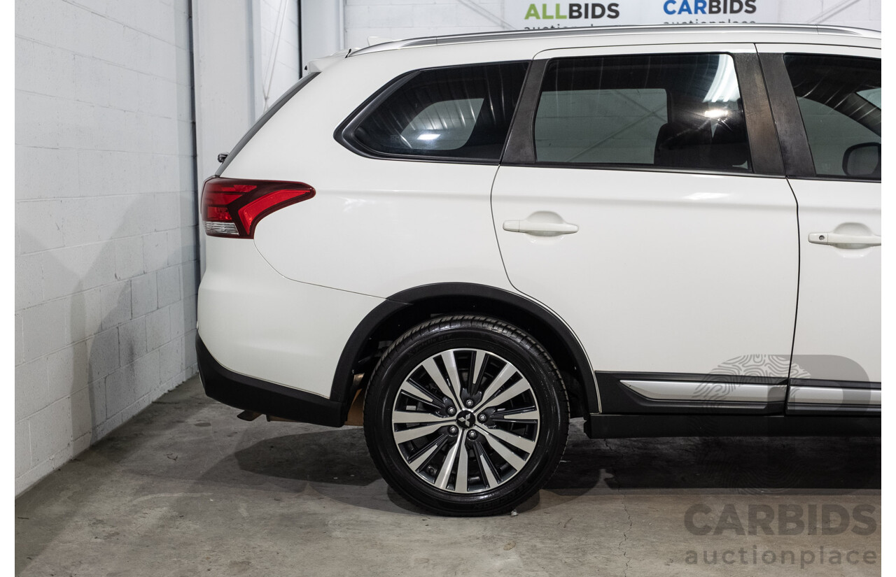 04/2019 Mitsubishi Outlander ES ADAS (FWD) ZL MY19 4d Wagon Solid White 2.4L