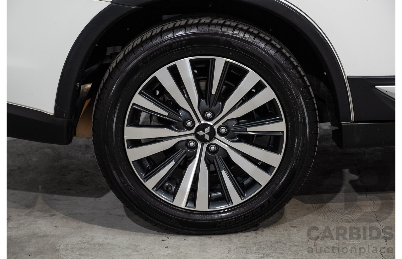 04/2019 Mitsubishi Outlander ES ADAS (FWD) ZL MY19 4d Wagon Solid White 2.4L