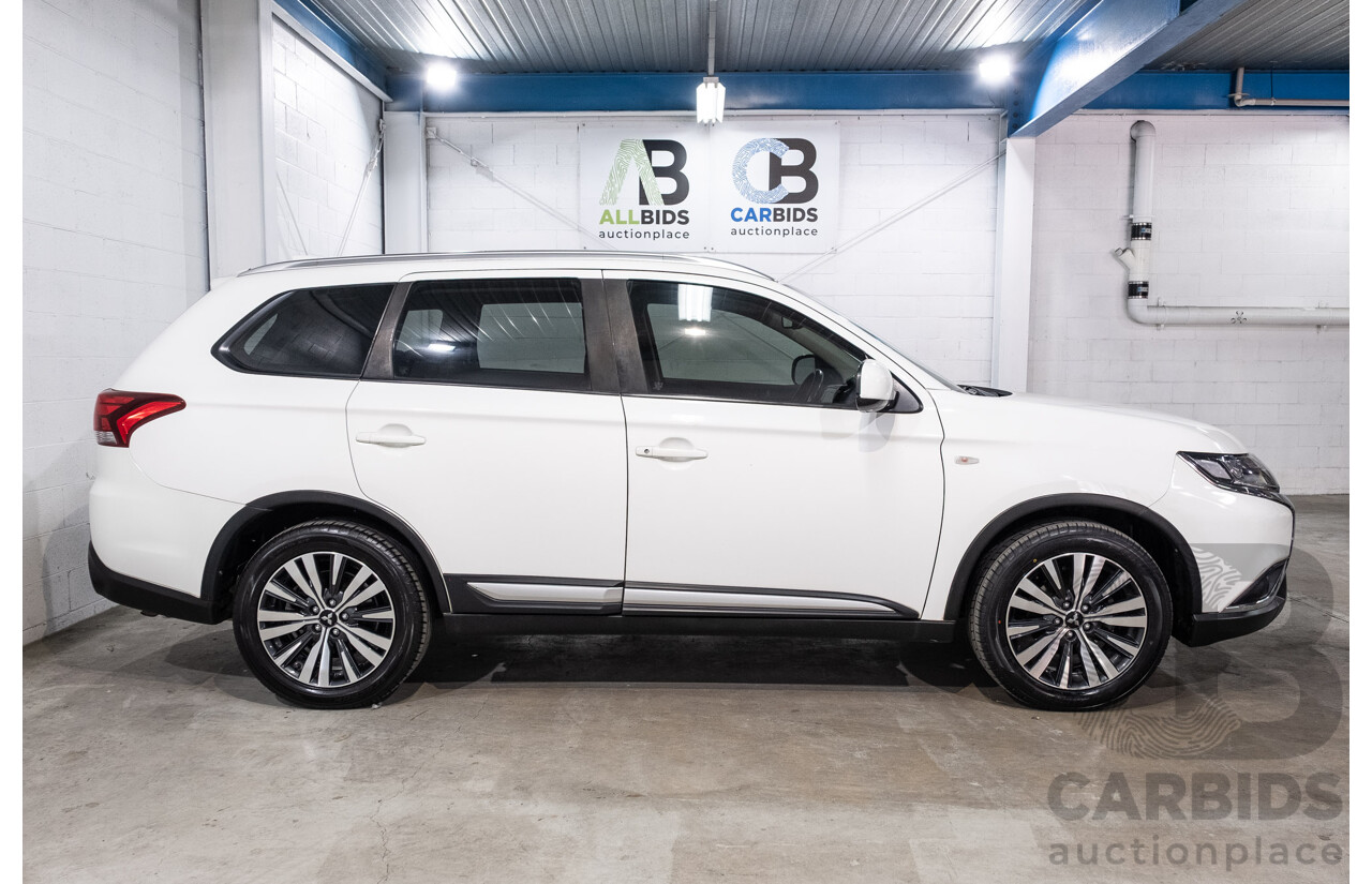 04/2019 Mitsubishi Outlander ES ADAS (FWD) ZL MY19 4d Wagon Solid White 2.4L