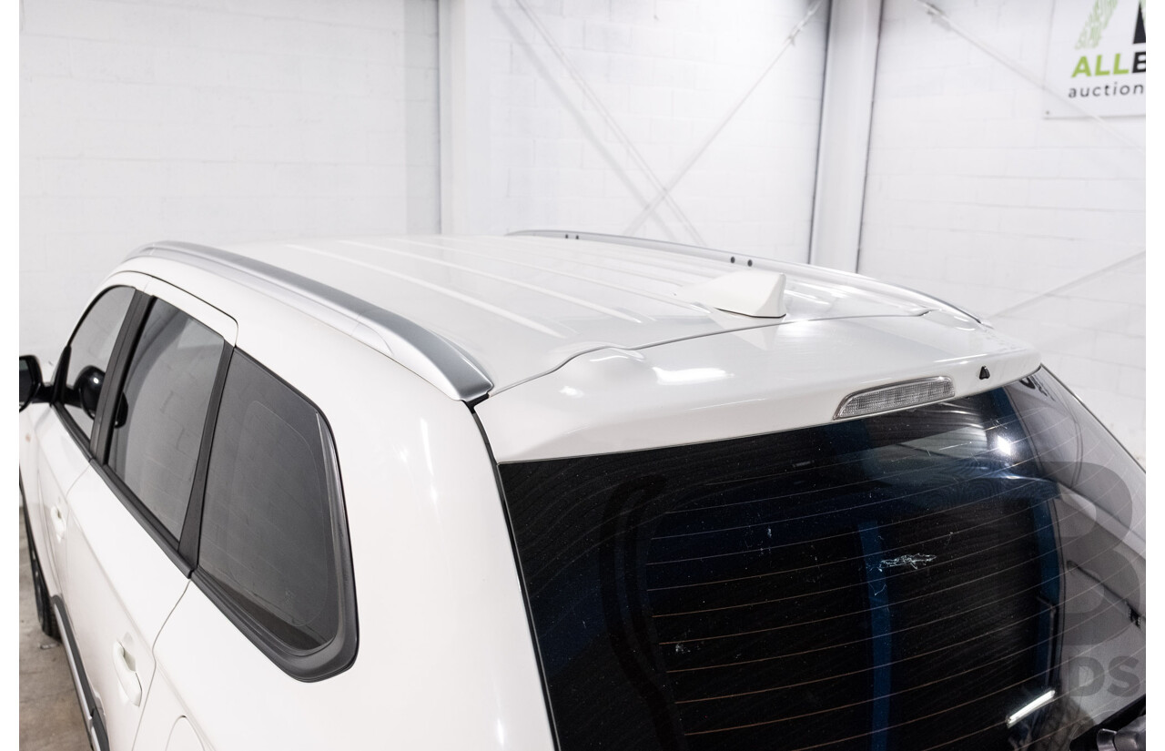04/2019 Mitsubishi Outlander ES ADAS (FWD) ZL MY19 4d Wagon Solid White 2.4L