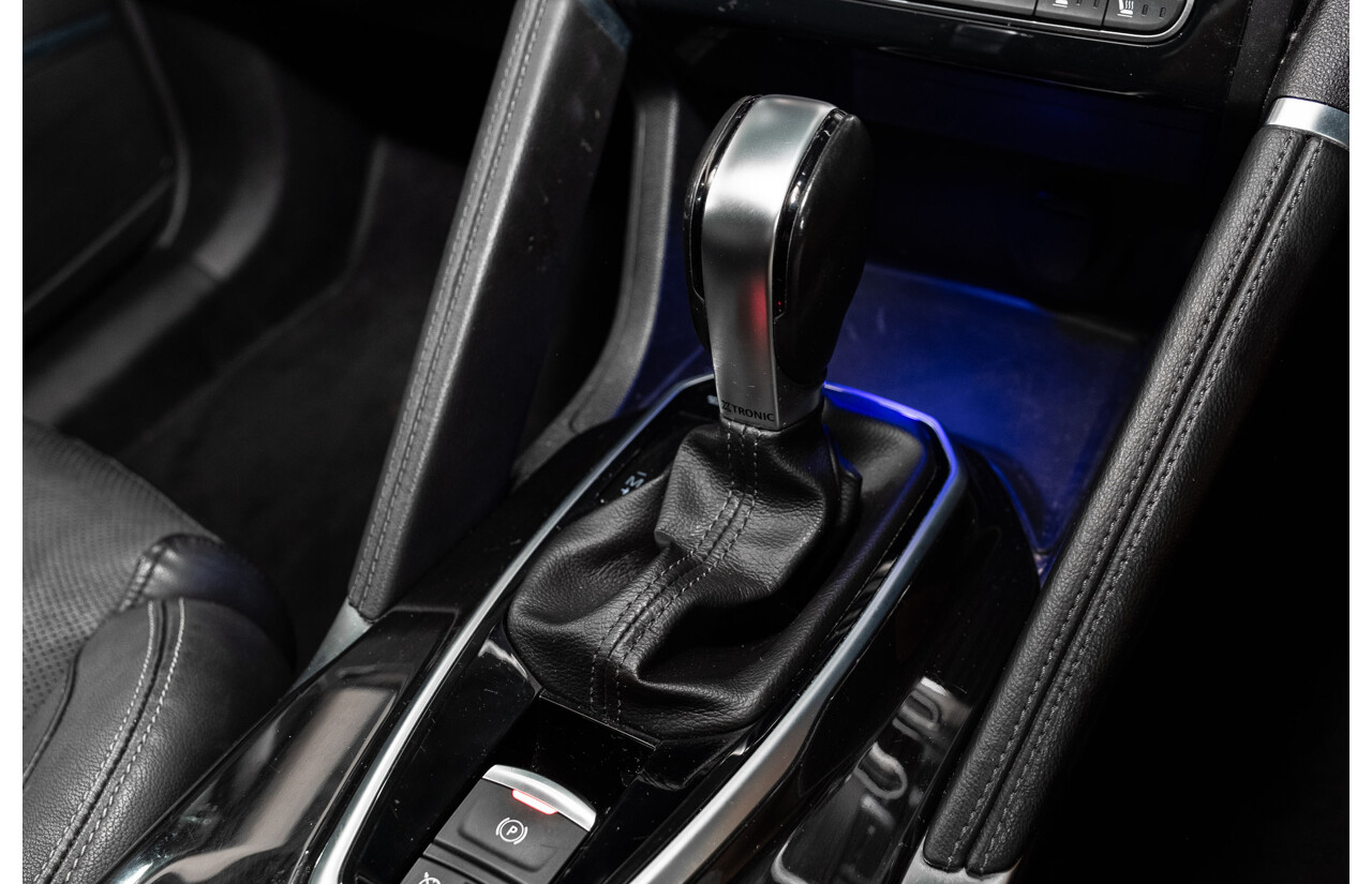 01/2017 Renault Koleos Intens X-Tronic (4x4) XZG 4d Wagon Metallic Black 2.5L