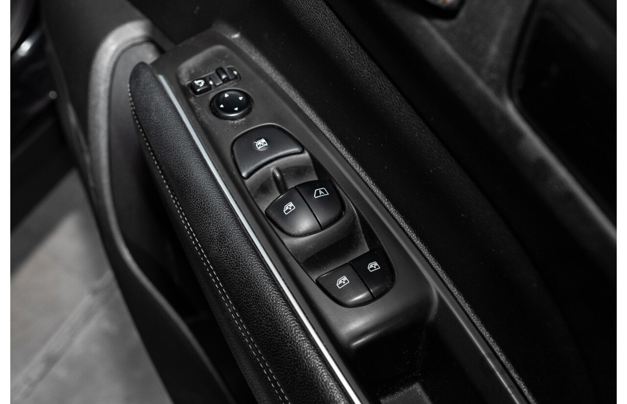 01/2017 Renault Koleos Intens X-Tronic (4x4) XZG 4d Wagon Metallic Black 2.5L