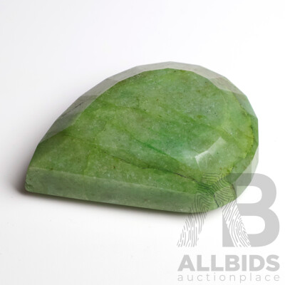 Jadeite 525ct Stone