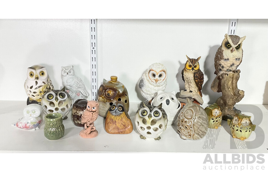 Parliament of Decorative Owls