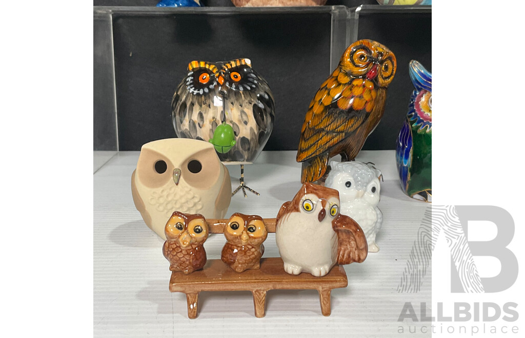Parliament of Decorative Owls