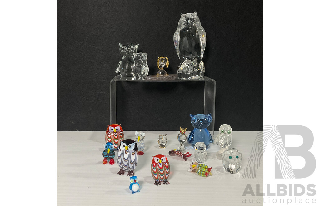 Parliament of Decorative Glass Owls