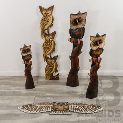 Five Large Carved Timber Owl Sculptures and Hangers