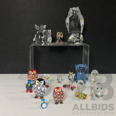 Parliament of Decorative Glass Owls
