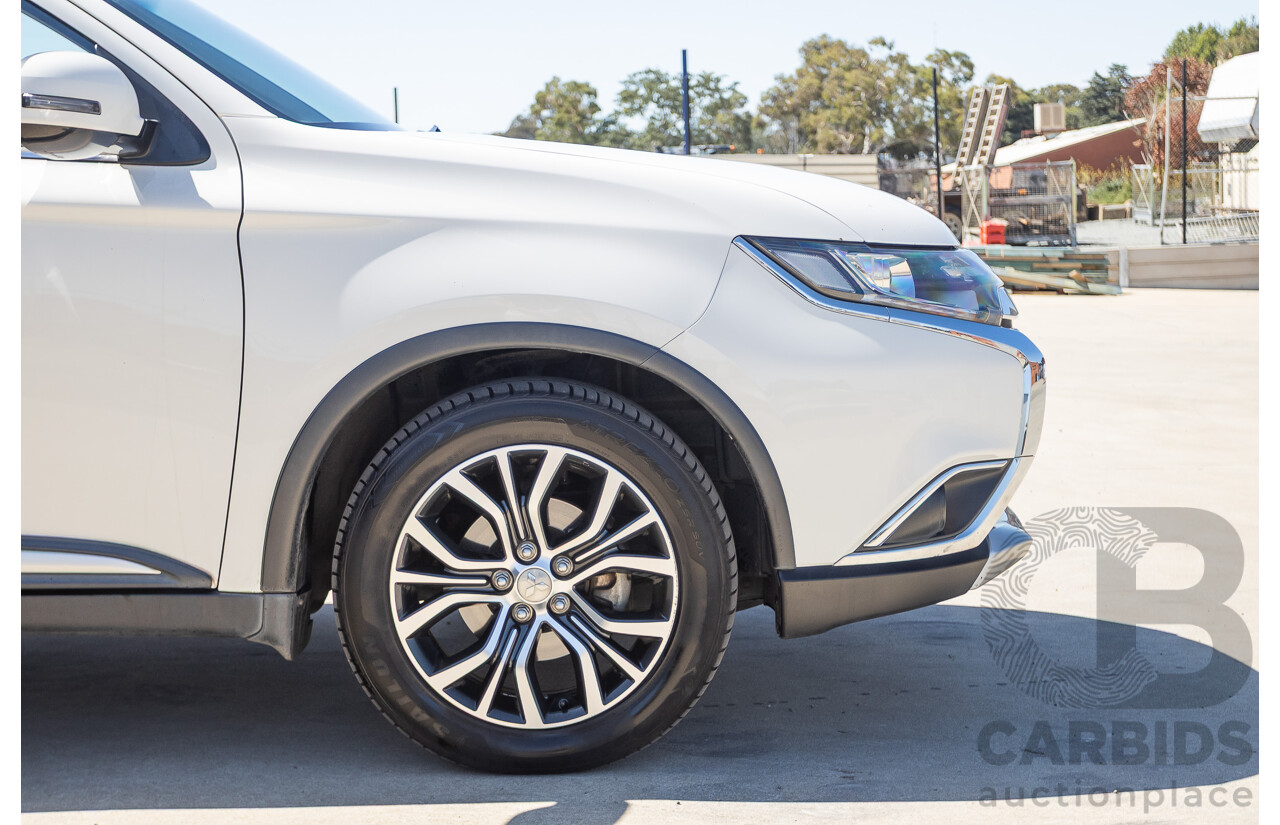 2/2016 Mitsubishi Outlander LS ZK MY16 4D Wagon White 2.0L