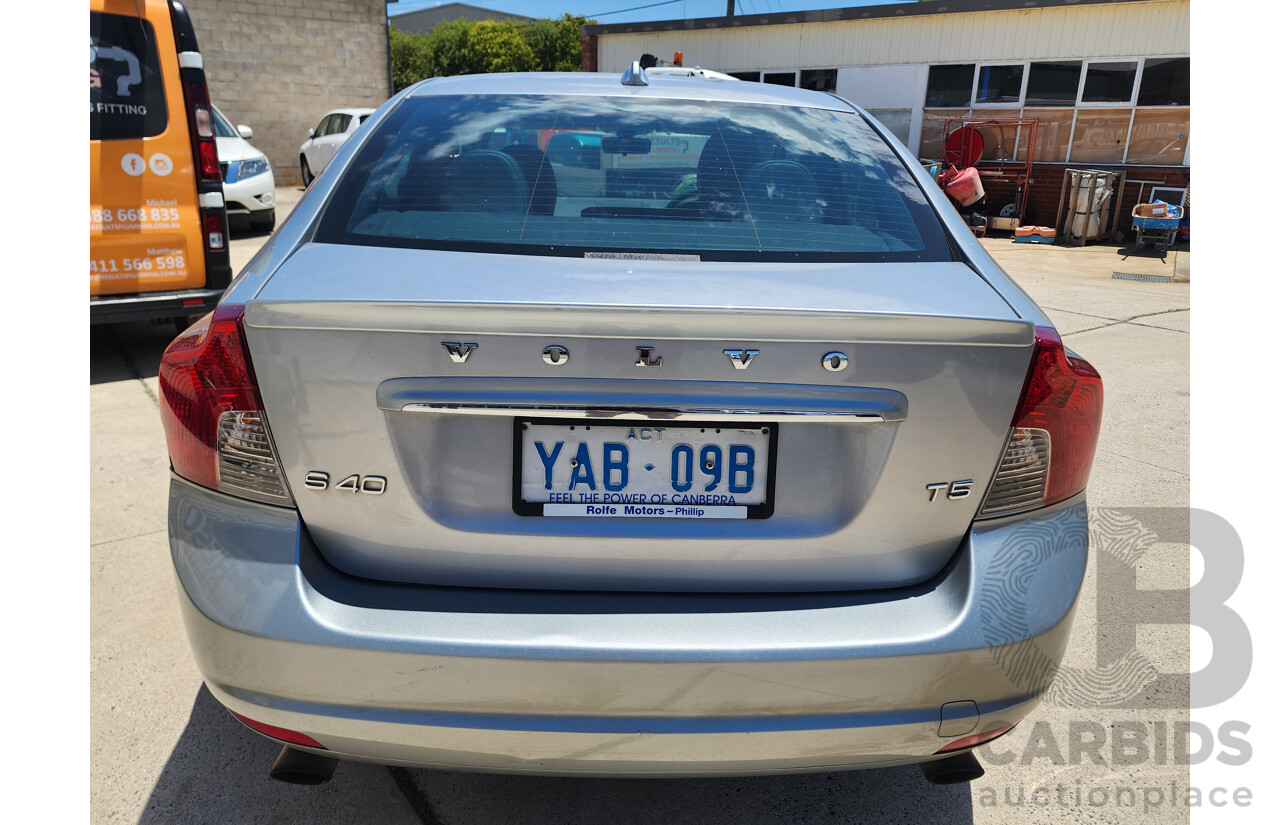 3/2011 Volvo S40 T5 S MY11 4d Sedan Silver 2.5L
