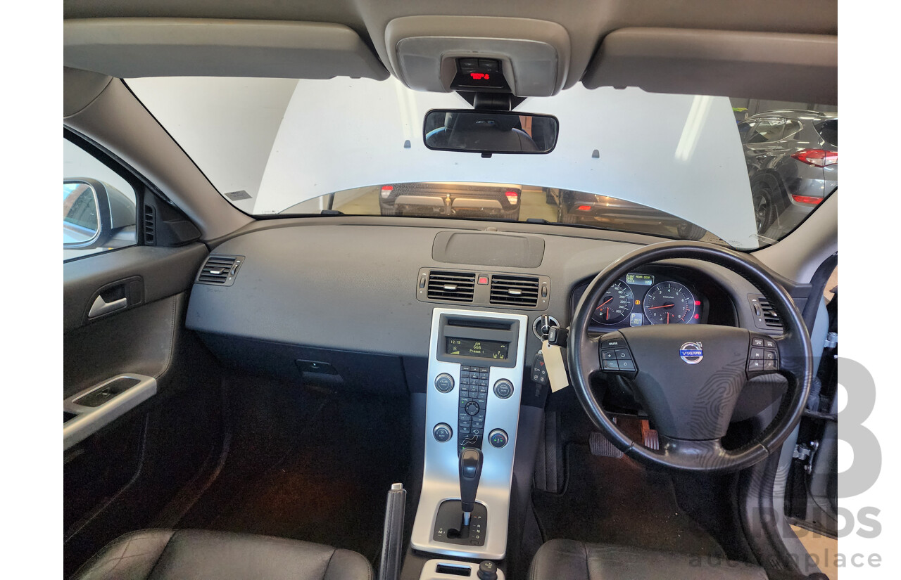 3/2011 Volvo S40 T5 S MY11 4d Sedan Silver 2.5L