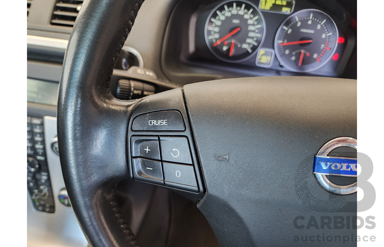 3/2011 Volvo S40 T5 S MY11 4d Sedan Silver 2.5L