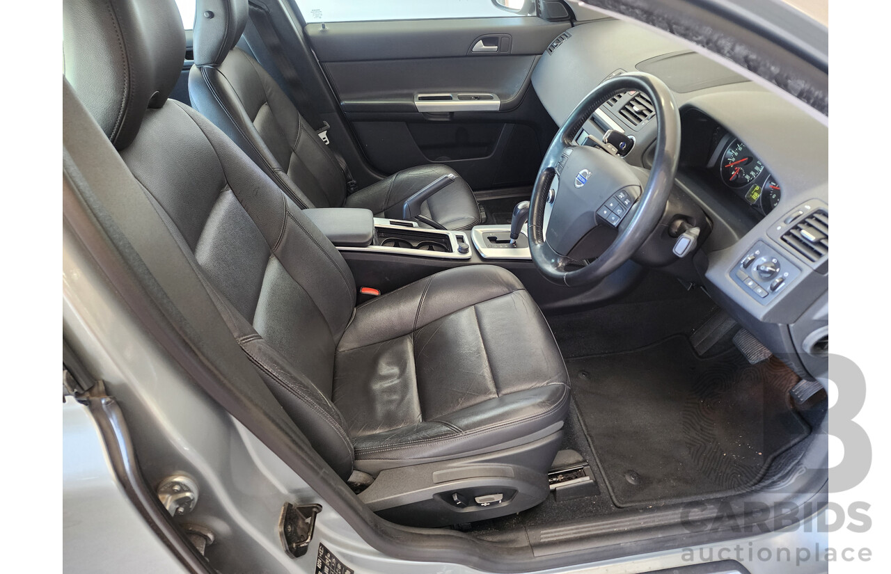 3/2011 Volvo S40 T5 S MY11 4d Sedan Silver 2.5L