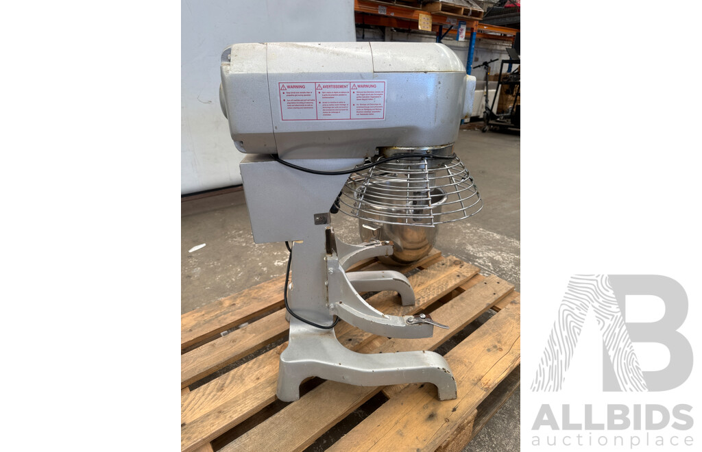 Buffalo CD606-A is a Heavy-duty, Commercial 20-litre Planetary Mixer