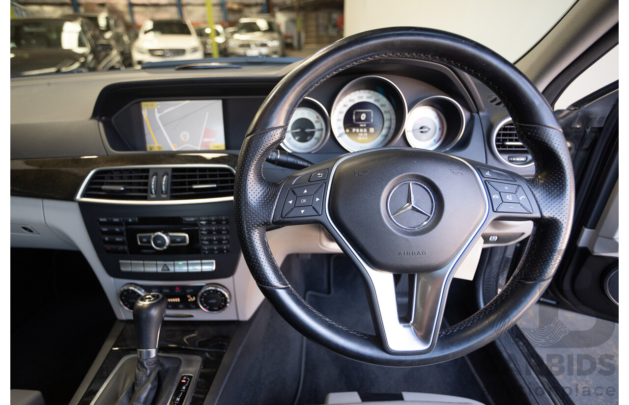 11/2011 Mercedes-Benz C220 CDI Avantguard W204 MY10 4D Sedan Magnetite Black 2.1L