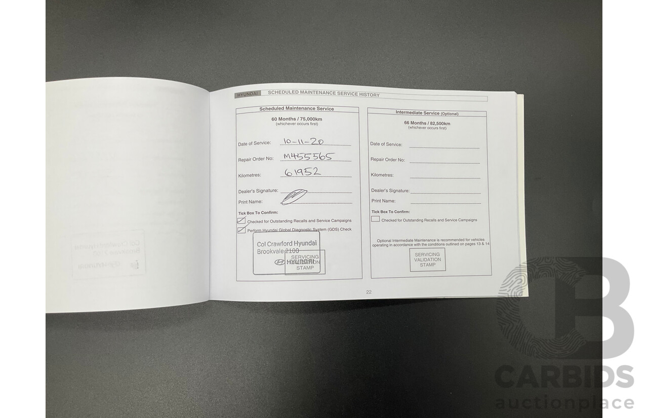 10/2014 Hyundai i30 SE GD MY14 5d Hatchback Sleek Silver 1.8L